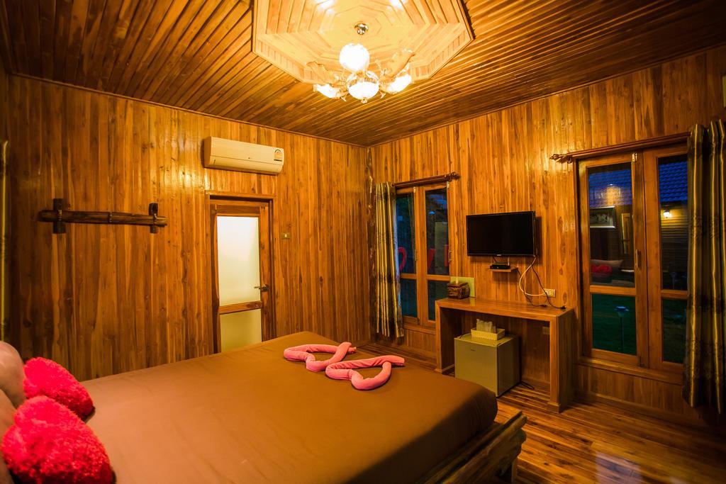 Hotel Tarahill Amphoe Khao Kho Exterior foto